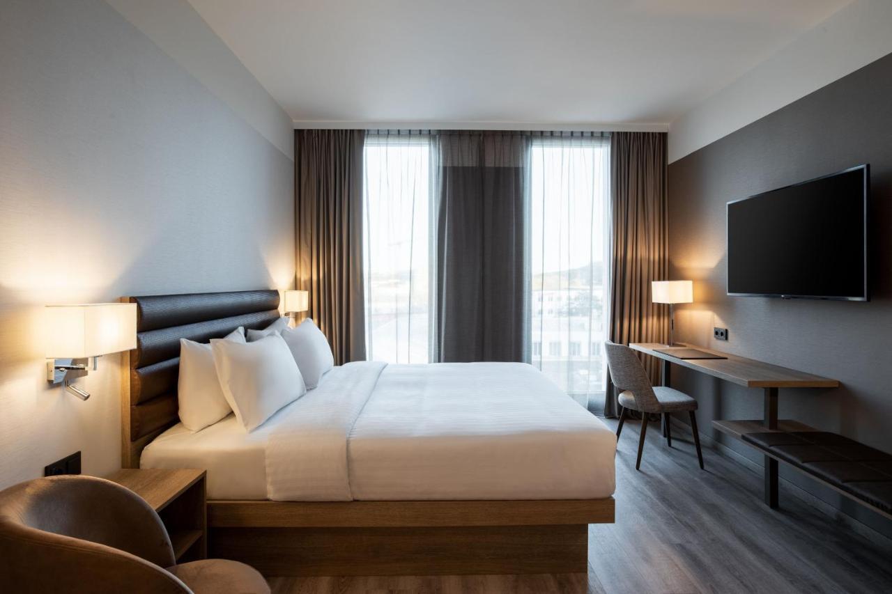 Ac Hotel By Marriott Wuerzburg Exterior foto